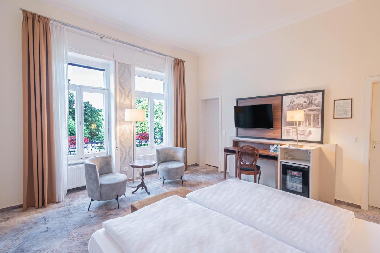 Hotel Villa am Kurpark Bad Homburg vor der Höhe Dış mekan fotoğraf