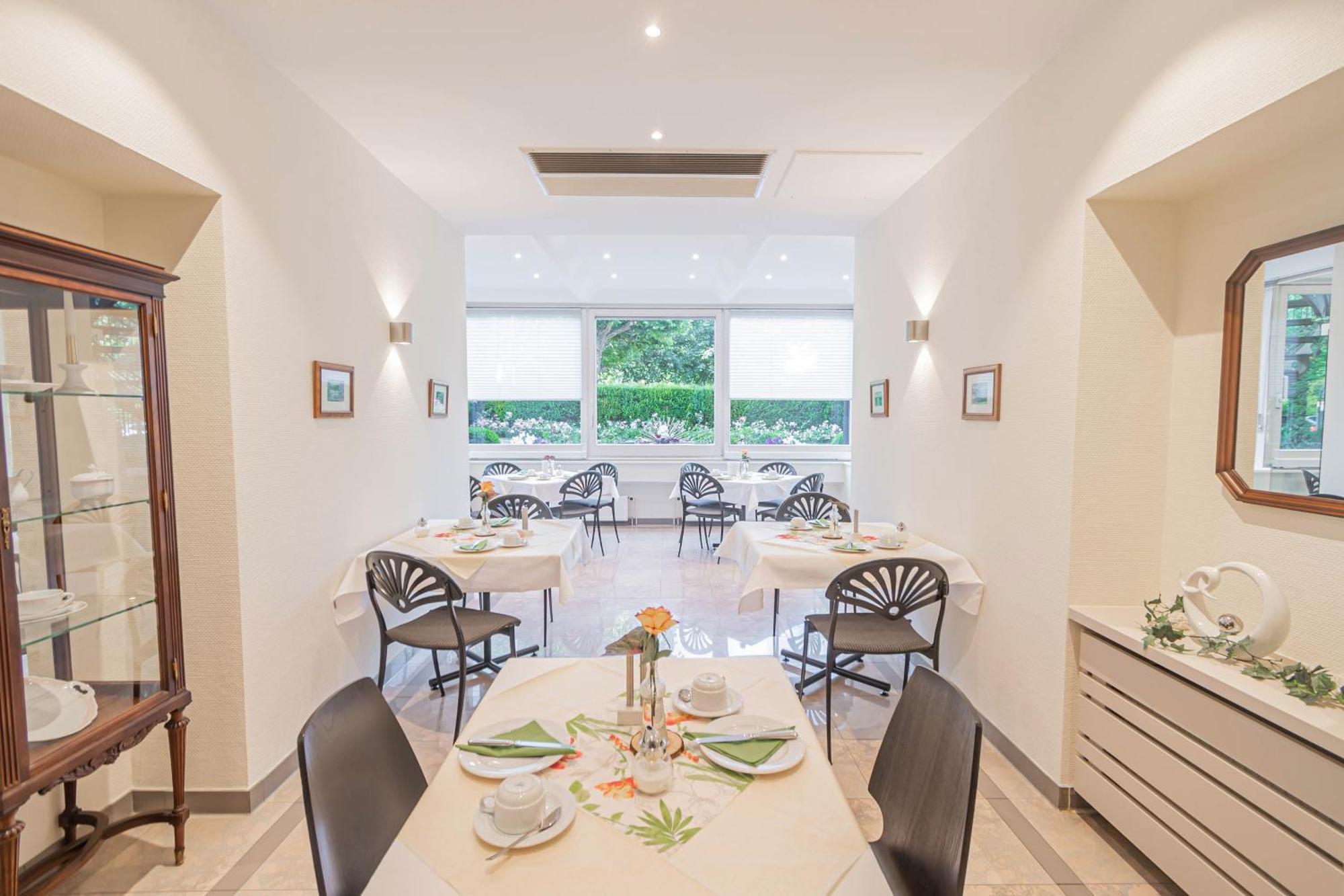 Hotel Villa am Kurpark Bad Homburg vor der Höhe Dış mekan fotoğraf